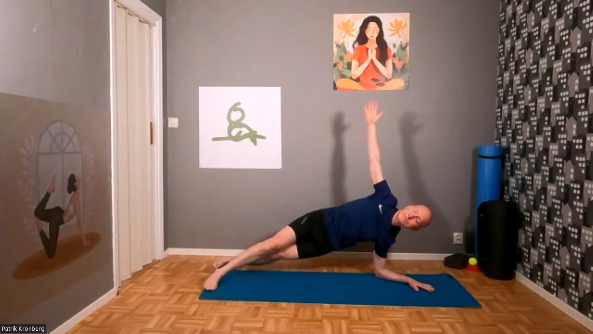 Liveklass - Söndagsmorgon Yoga Flow: Hitta balans och avslappning