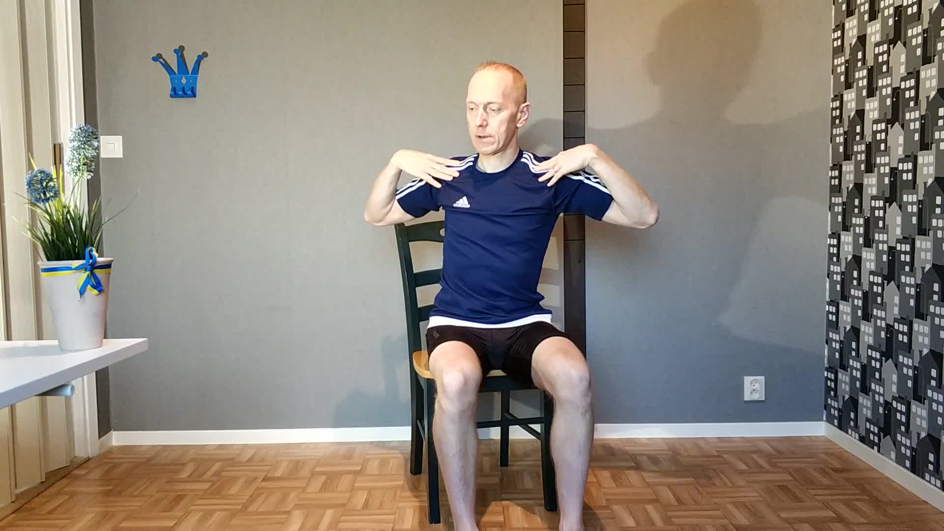 Yoga Senior - Bålrotation med axelvridning